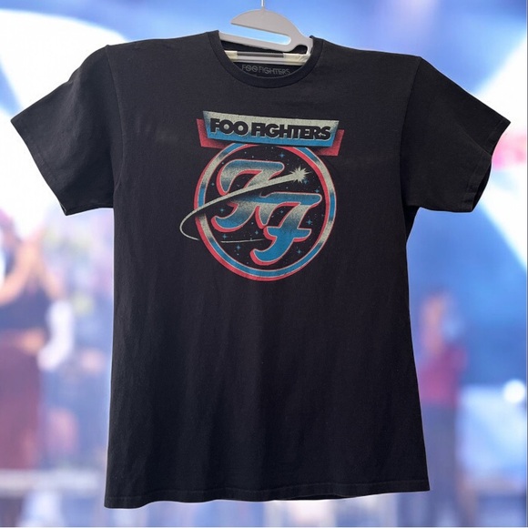 Foo Fighters Black Graphic Tee Sz: M - Picture 1 of 8